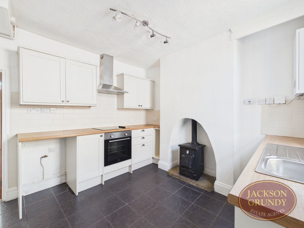 Property photo 3 of 13 Sanders Terrace