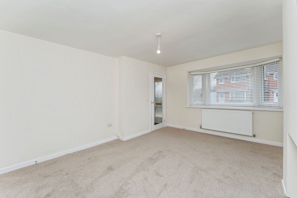 Additional image 9 of 3 bed detached house to rentColliery Green Court, Neston CH64