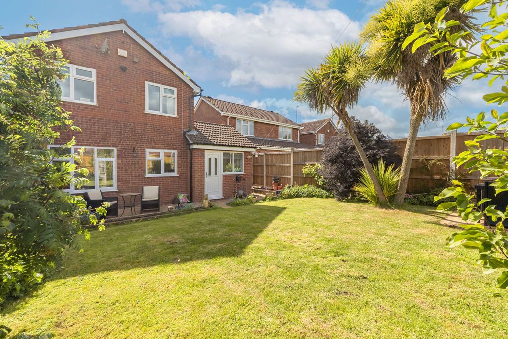 Additional image 20 of 3 bed detached house for saleOakhill Drive, Brierley Hill DY5