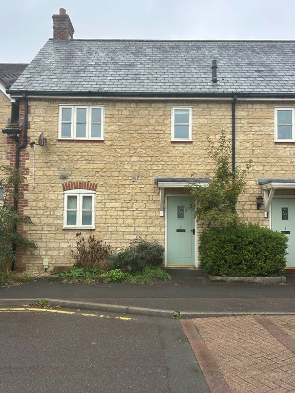 Property photo 1 of 10 Front