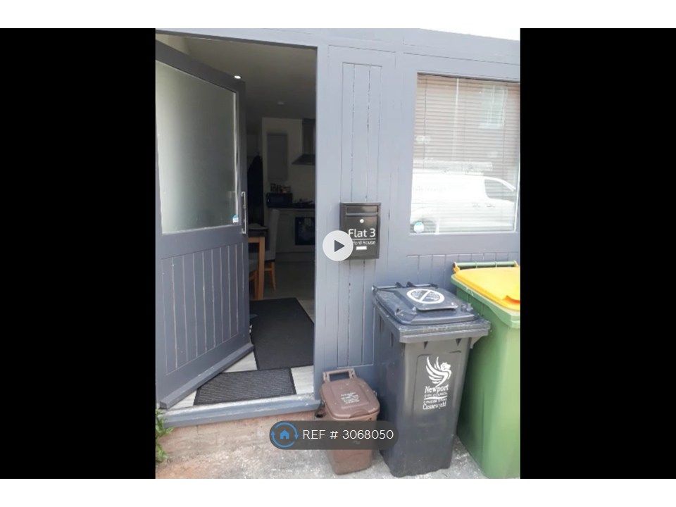 Property photo 1 of 7 Front