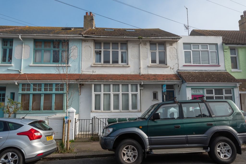 Property photo 1 of 19 3995731