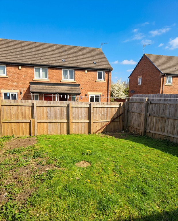 Property photo 2 of 9