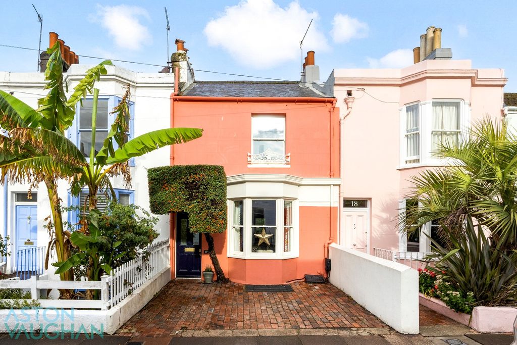 Property photo 1 of 23 5440010