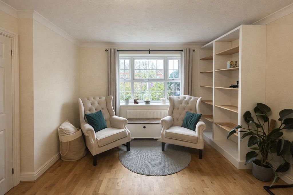 Property photo 3 of 11 Picture No. 17