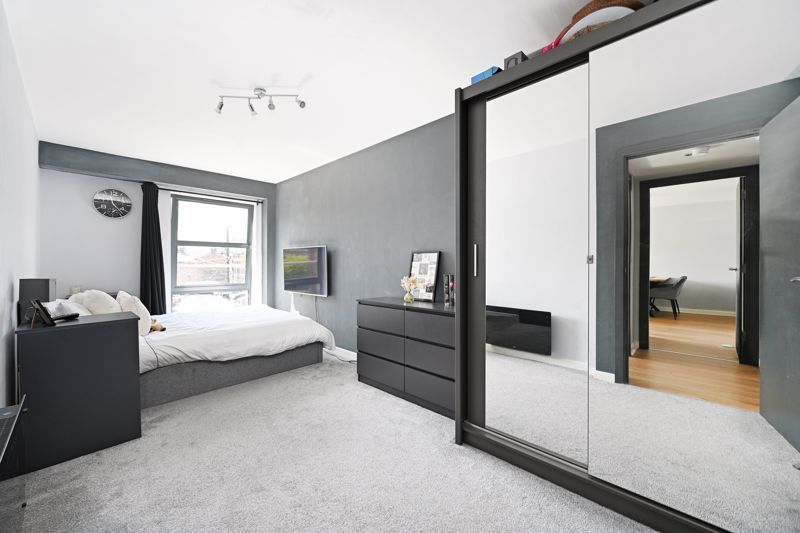 Property photo 3 of 24 Bedroom 1