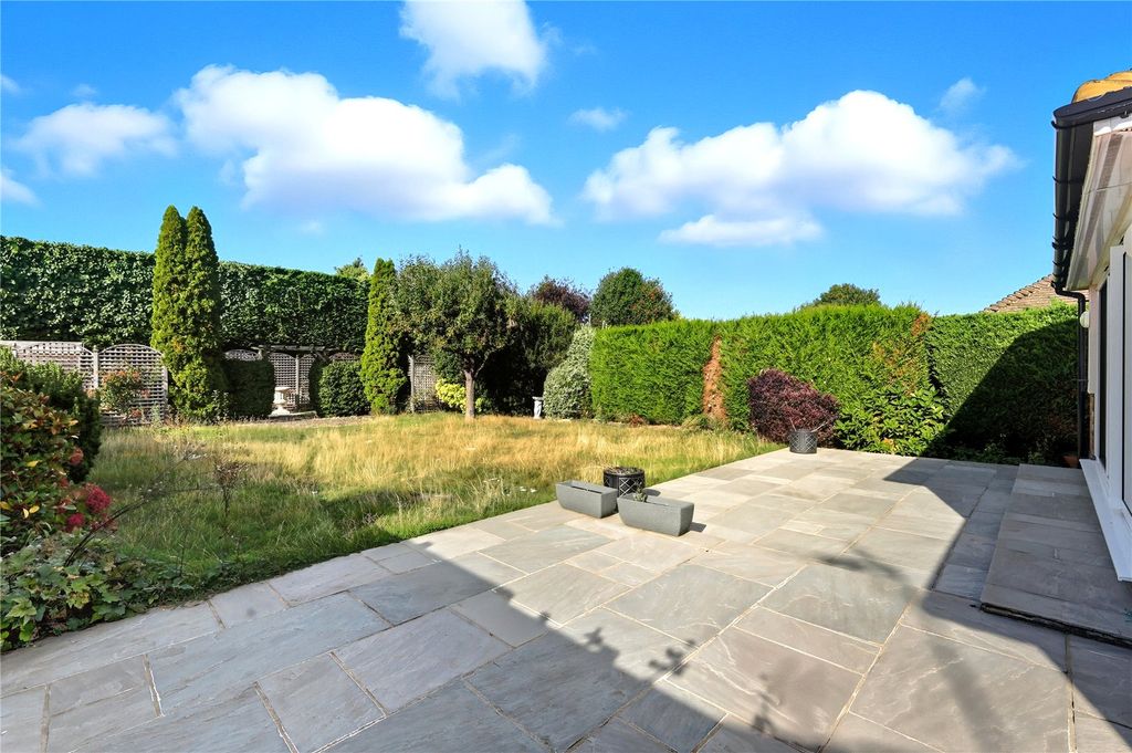 Property photo 2 of 14 Picture No. 03