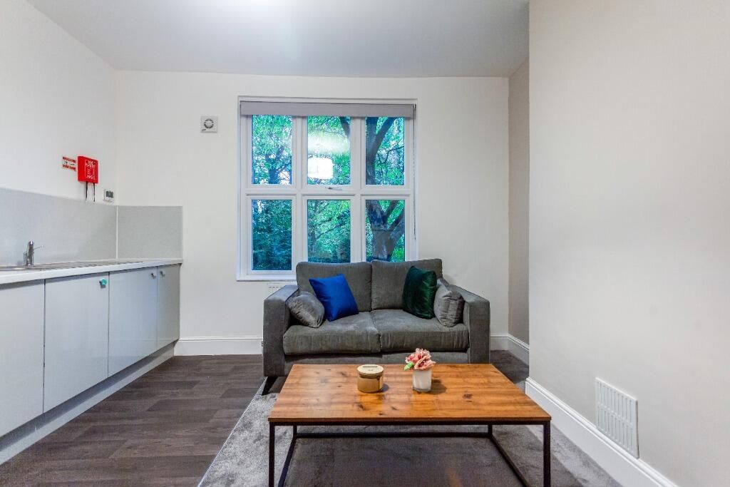 Property photo 3 of 16 66377_Jco241118_L_Img_02_0000