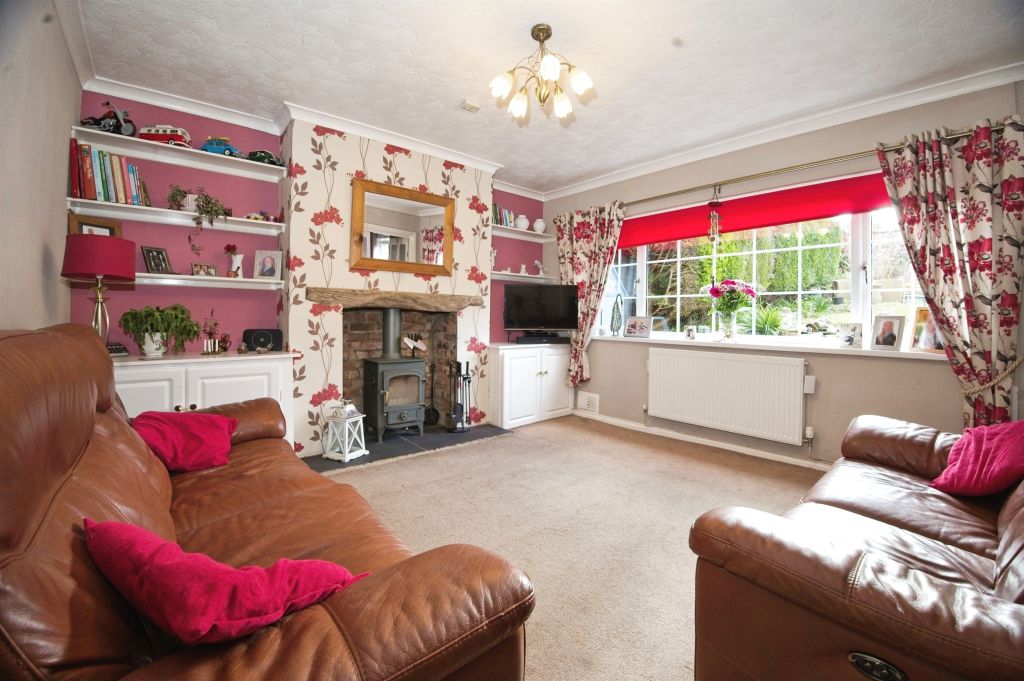 Property photo 3 of 17