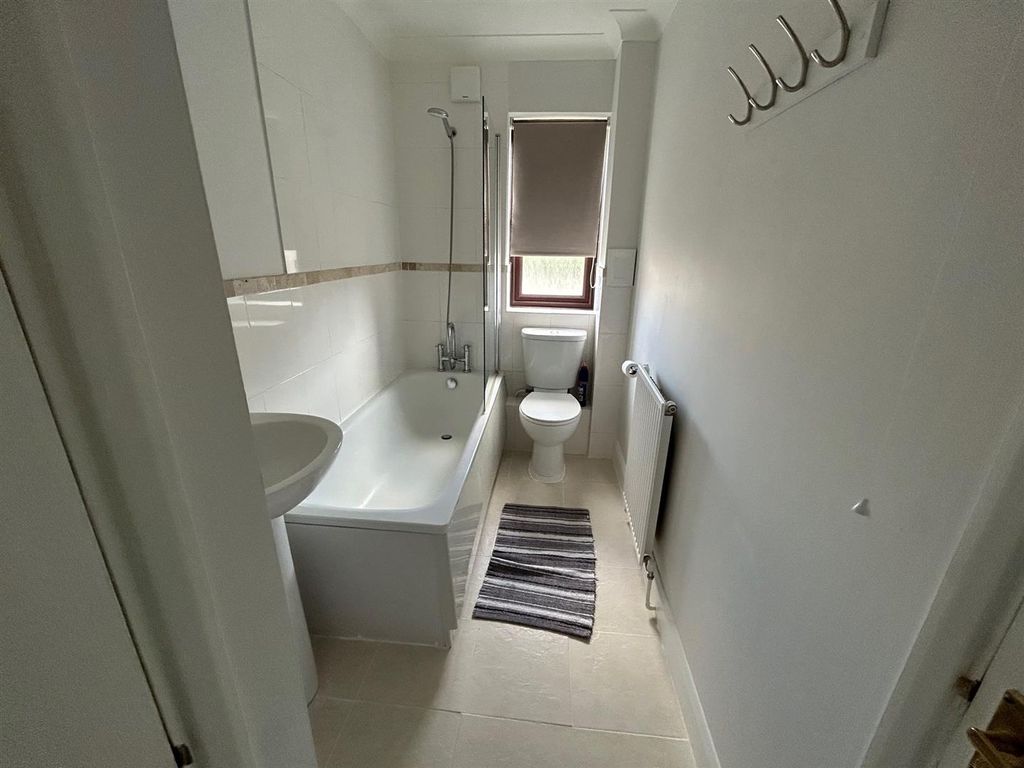 Property photo 3 of 21 10.Jpg
