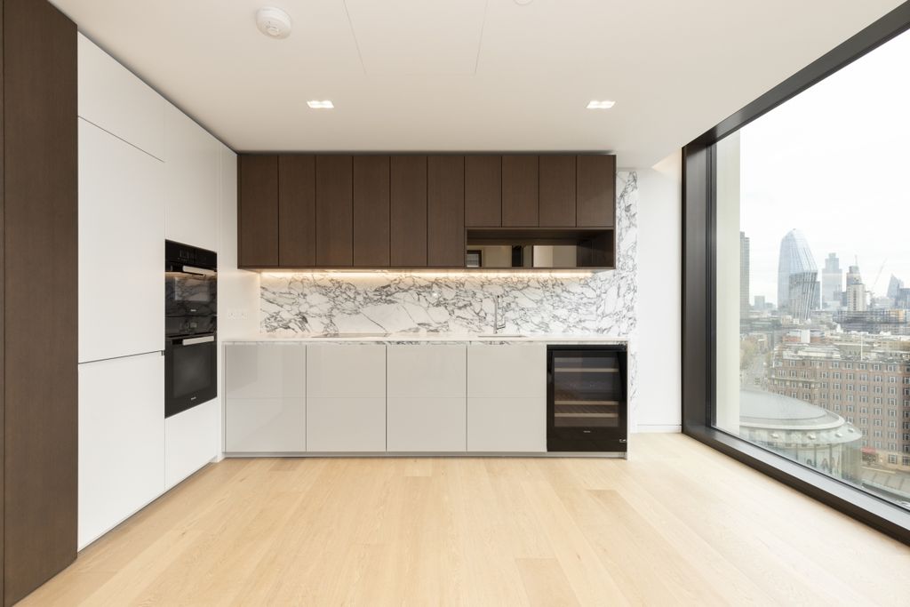 Property photo 3 of 10 One Casson Square...