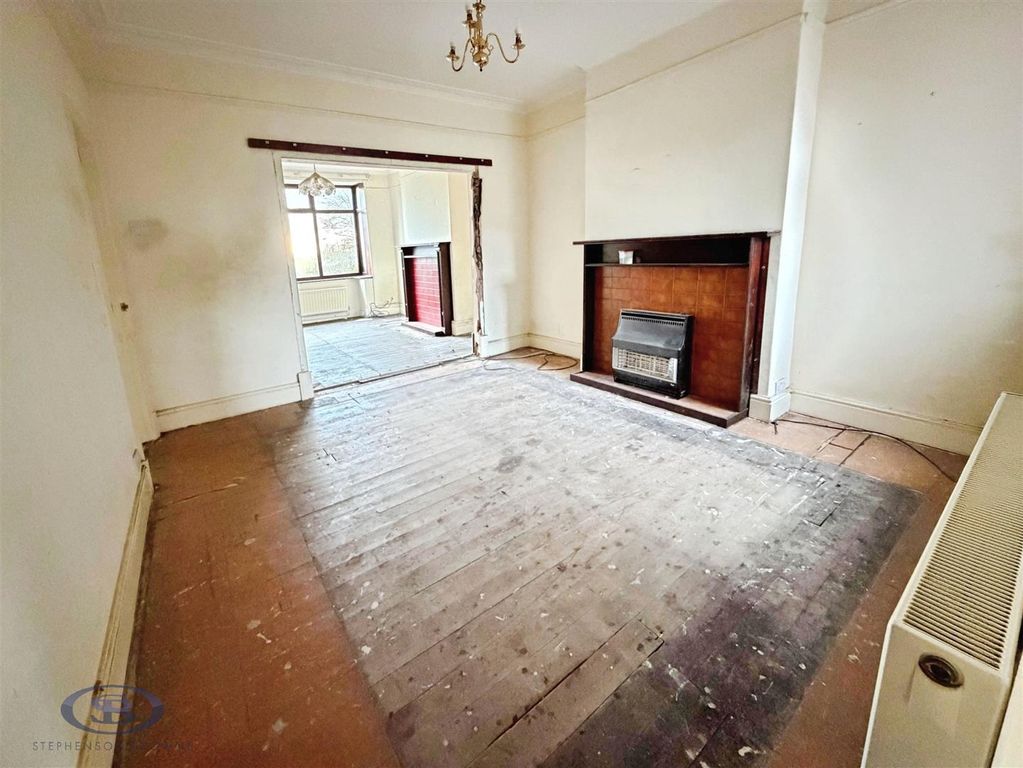 Property photo 3 of 19 Eeb0Eefb-Gfbves.Jpg