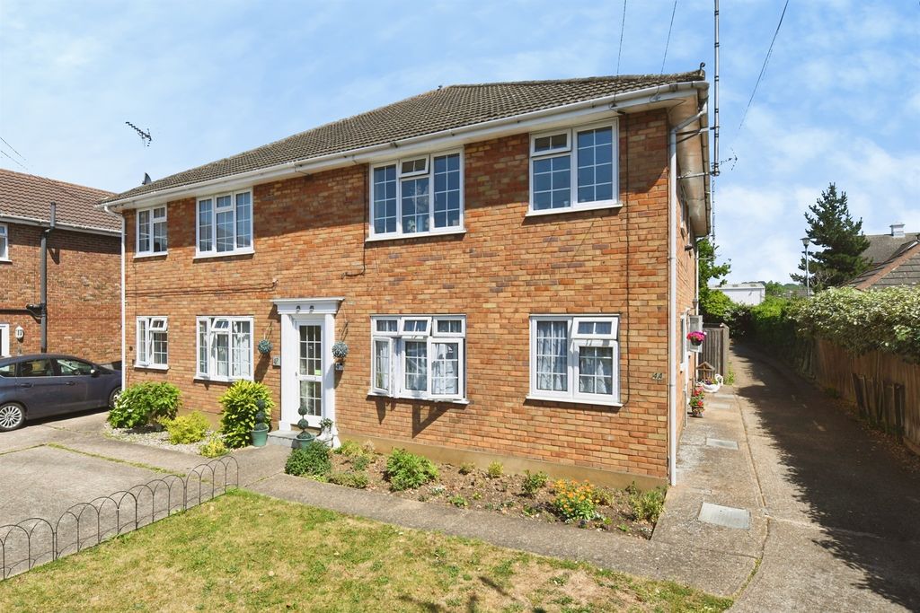 Property photo 1 of 19