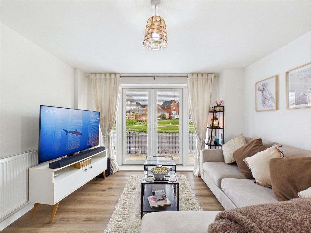 Property photo 3 of 19 Picture No. 03