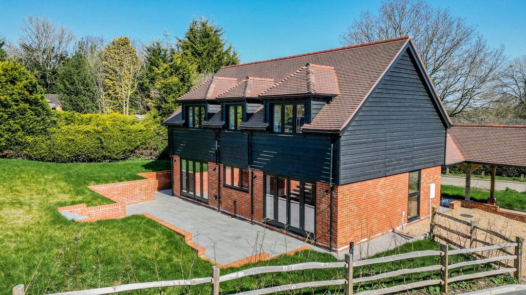 Property photo 2 of 18