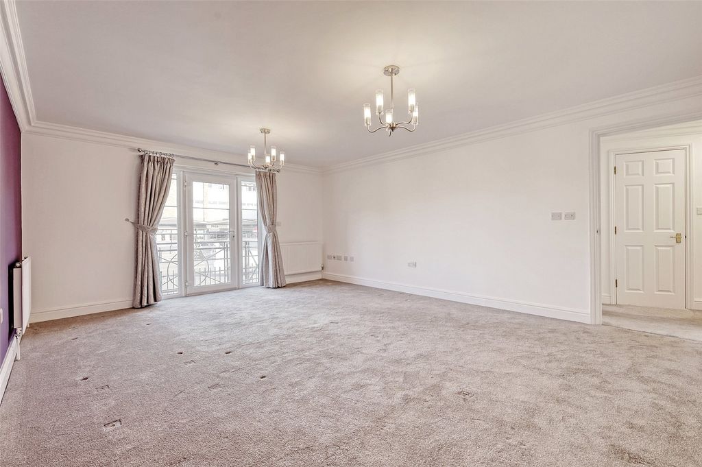 Property photo 3 of 20 Picture No. 16