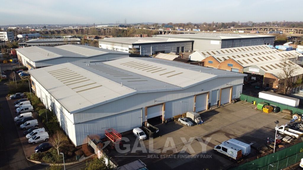 Property photo 3 of 5