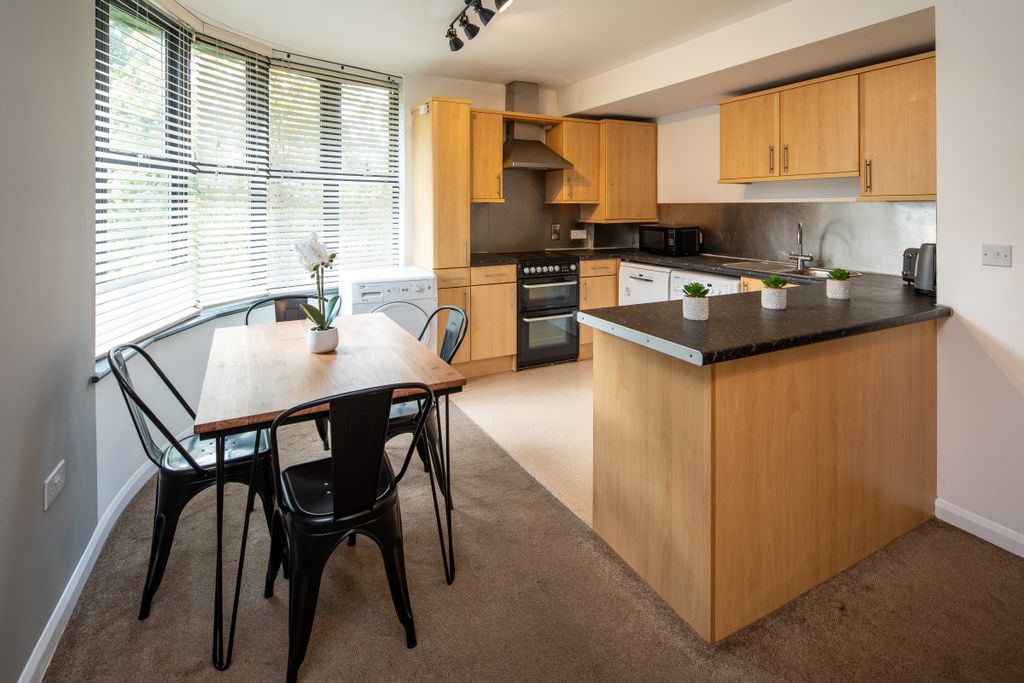Property photo 3 of 18 Hope Court Flat 3 Kitchen 2