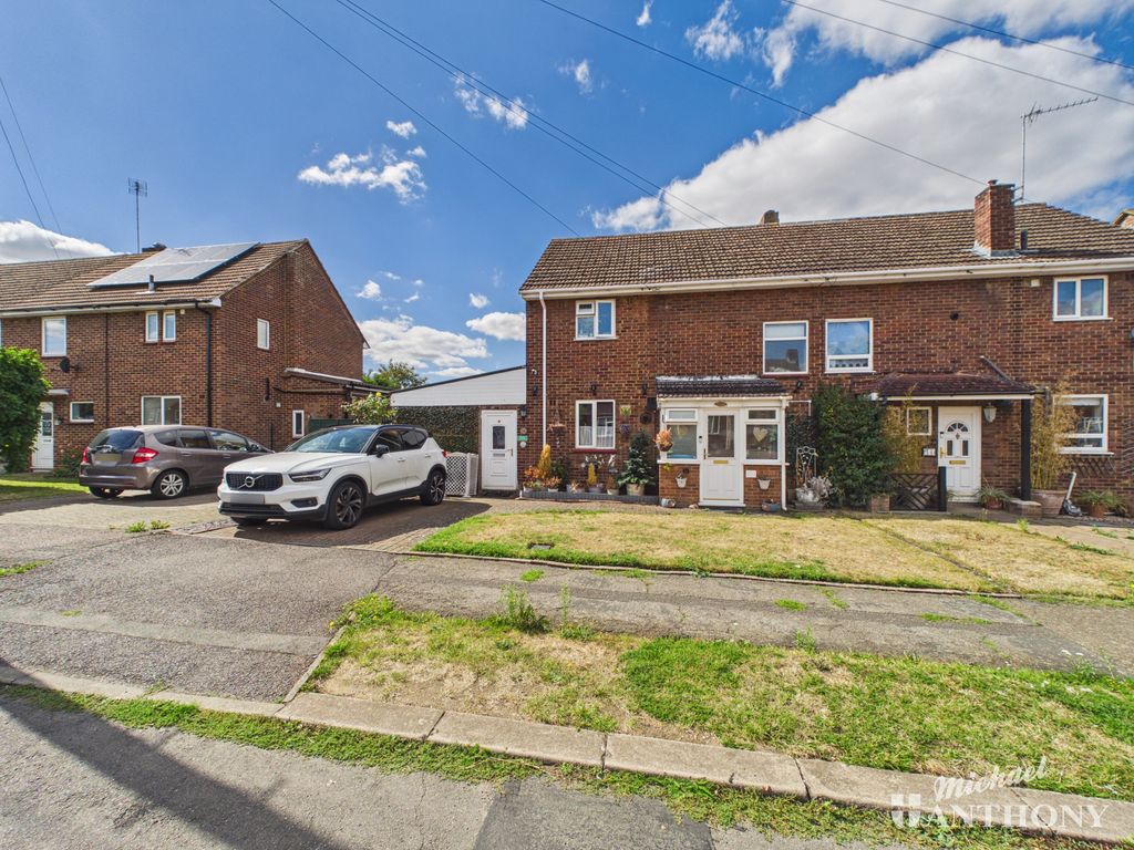Property photo 1 of 22 Cam02773G0-Pr0465-Still030