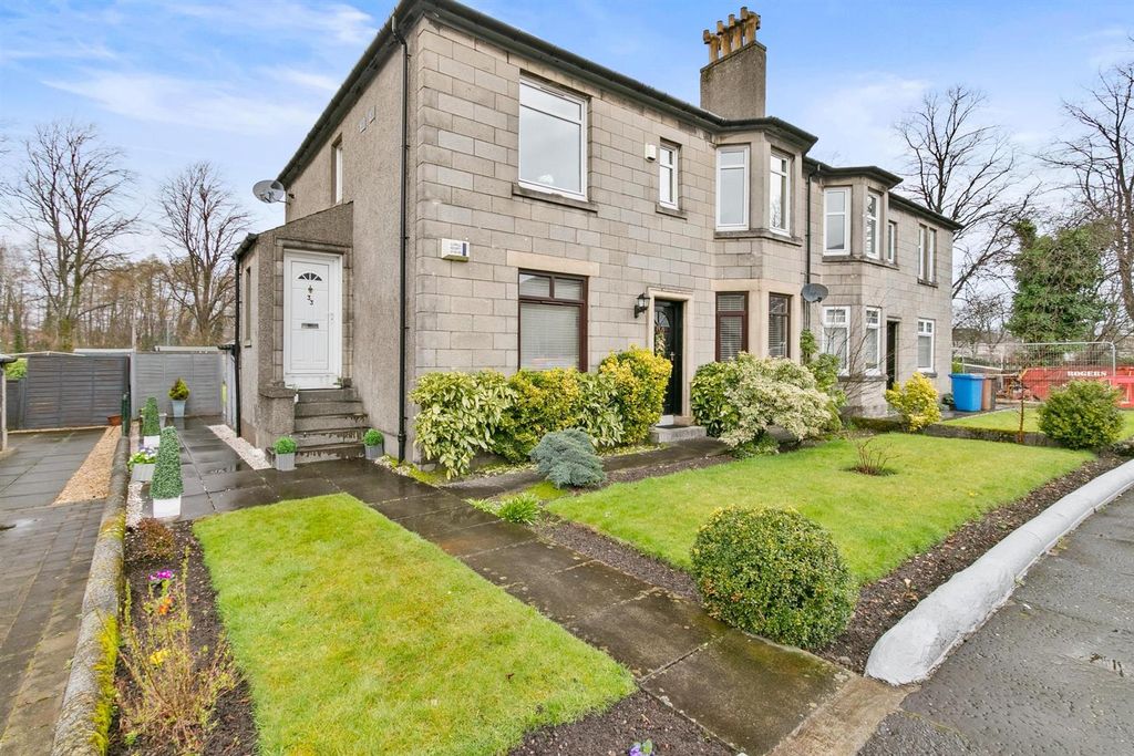 Property photo 1 of 24