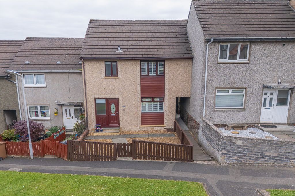 Property photo 1 of 33