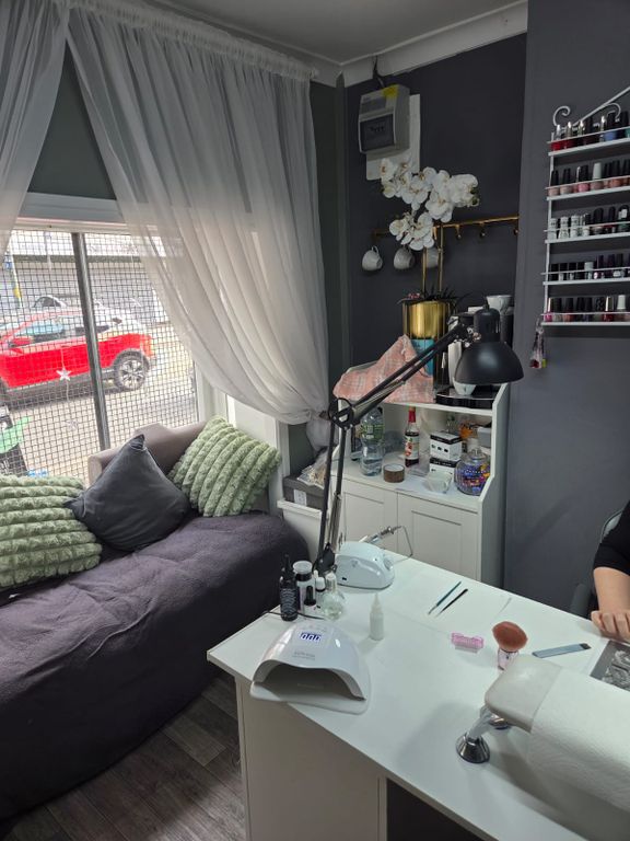 Property photo 2 of 8