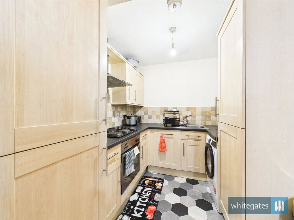 Property photo 3 of 9 Picture No. 04