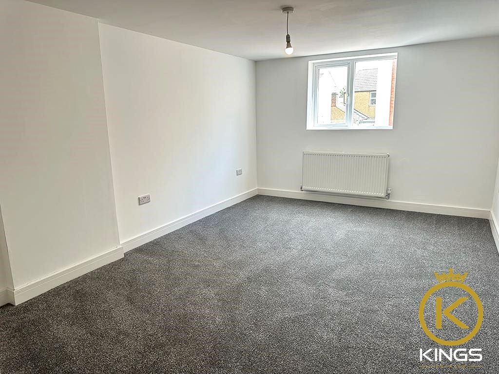 Property photo 1 of 6 2