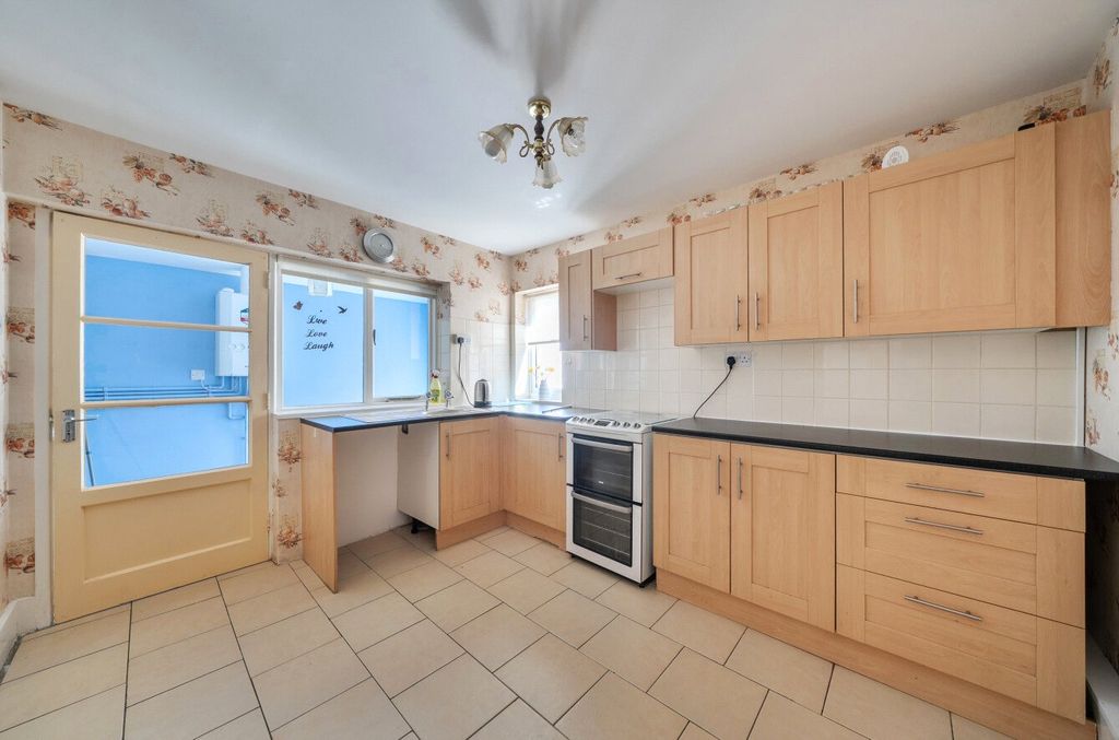Property photo 2 of 22 1459017-16-6A0378...