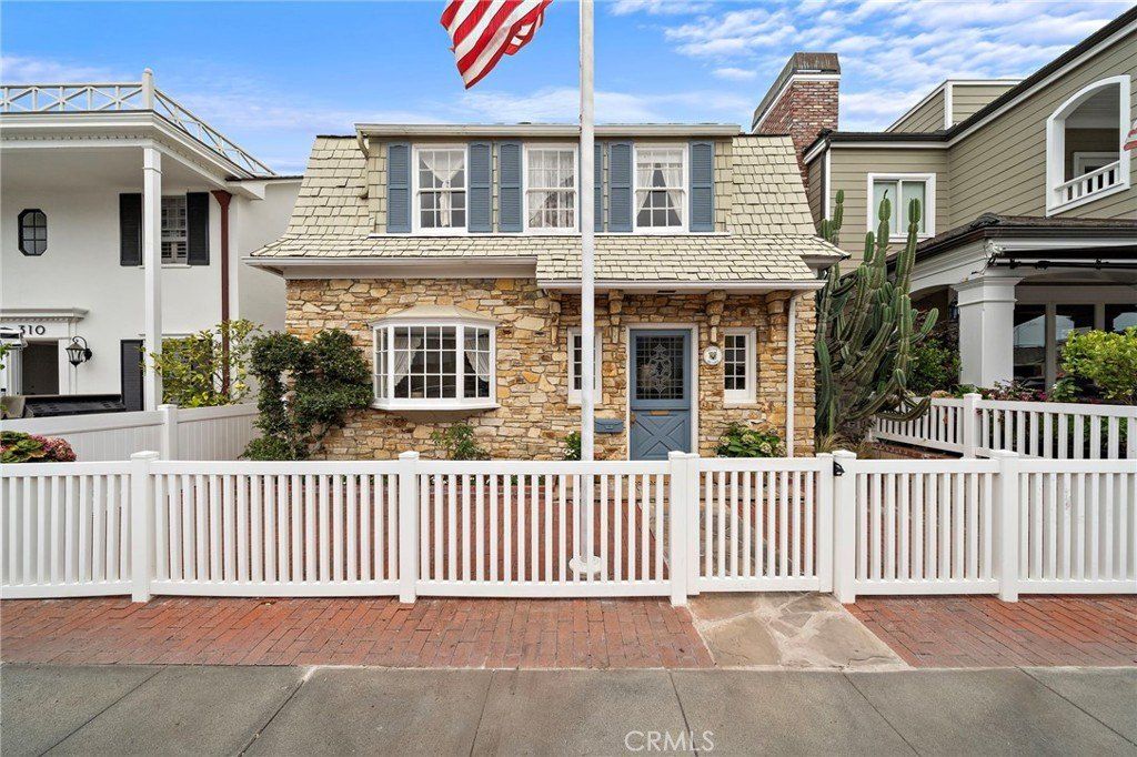 Property photo 1 of 56