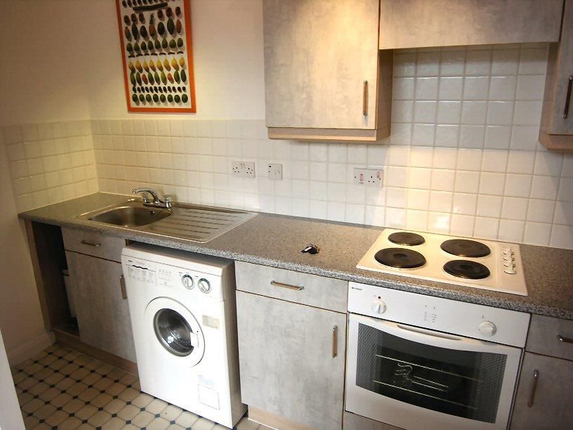 Property photo 3 of 7 355 010R.Jpg