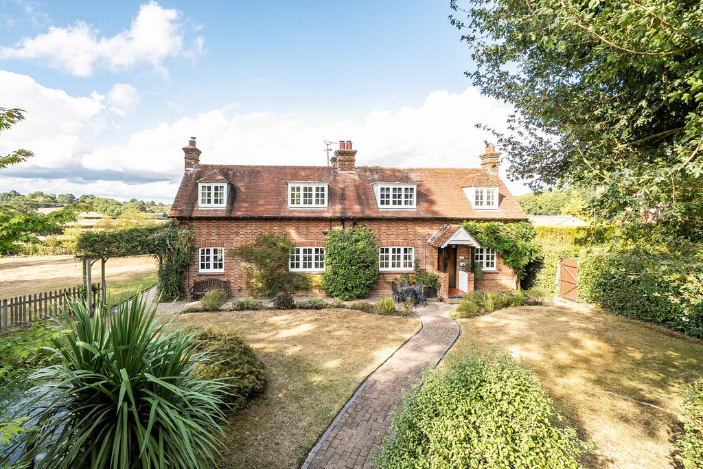 Property photo 1 of 30
