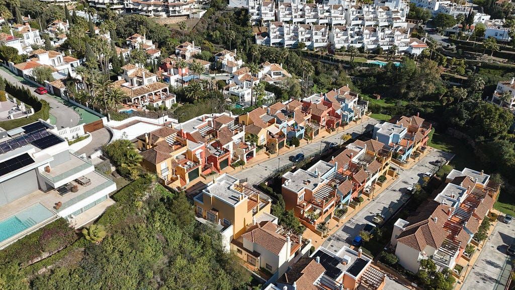 Property photo 3 of 26 Marbella Townhouse Esmarv153 4