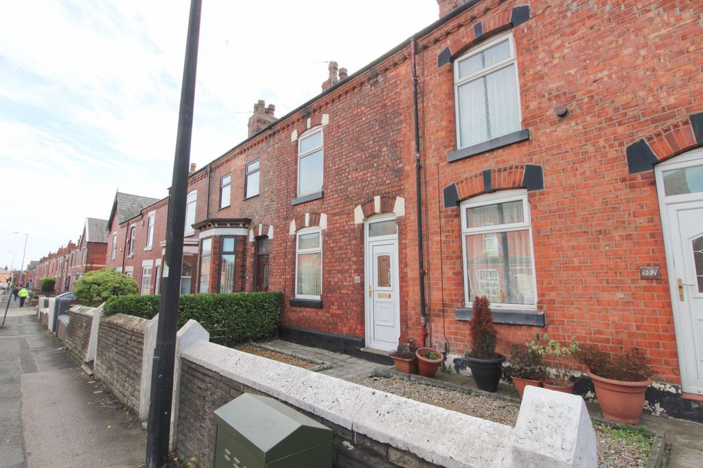 Property photo 1 of 12 Photograph 1