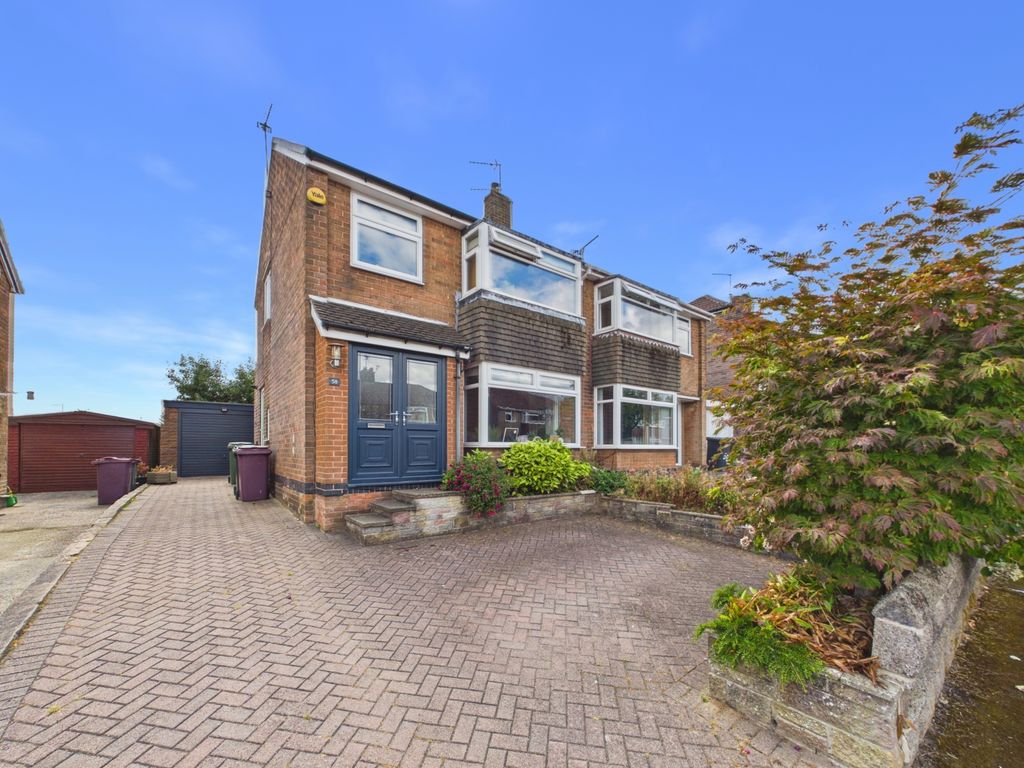 Property photo 1 of 16 Cam04789G0-Pr0121-Still020