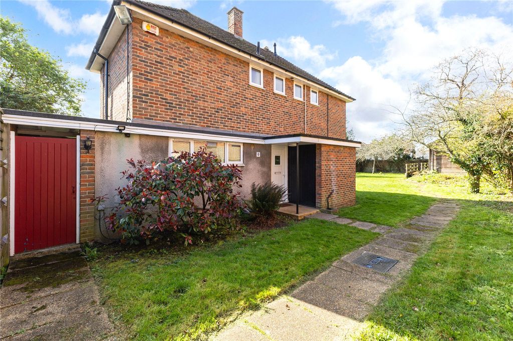 Property photo 1 of 14 External