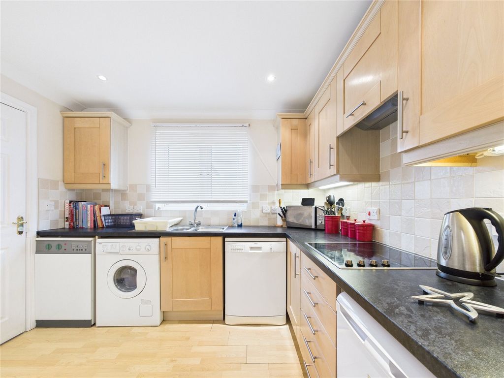 Property photo 2 of 15 Picture No. 05