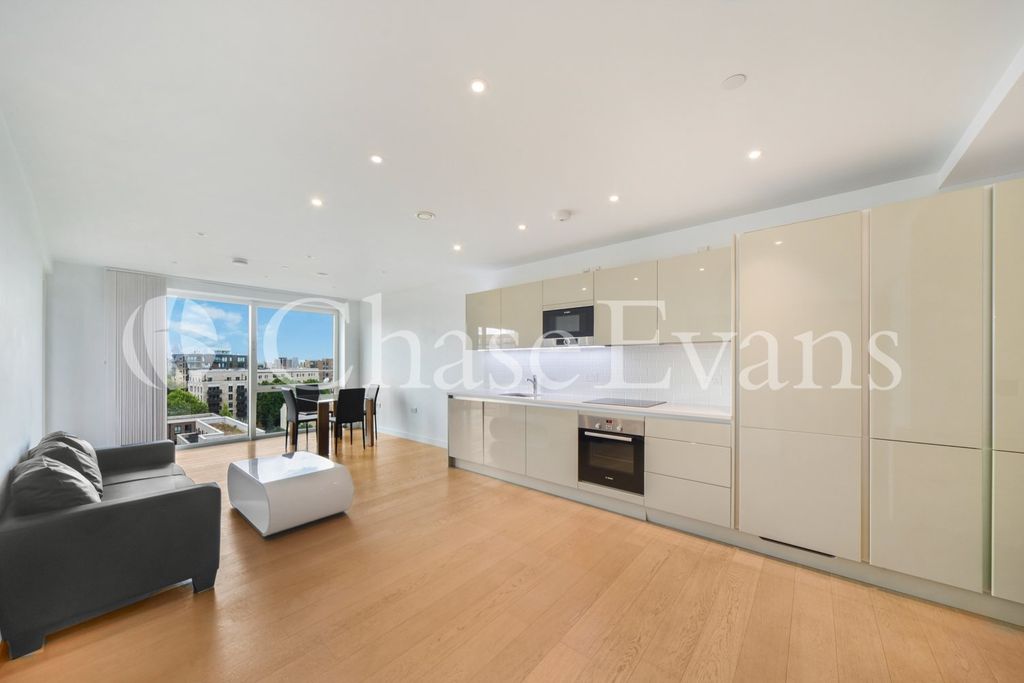 Property photo 1 of 14 Living Area