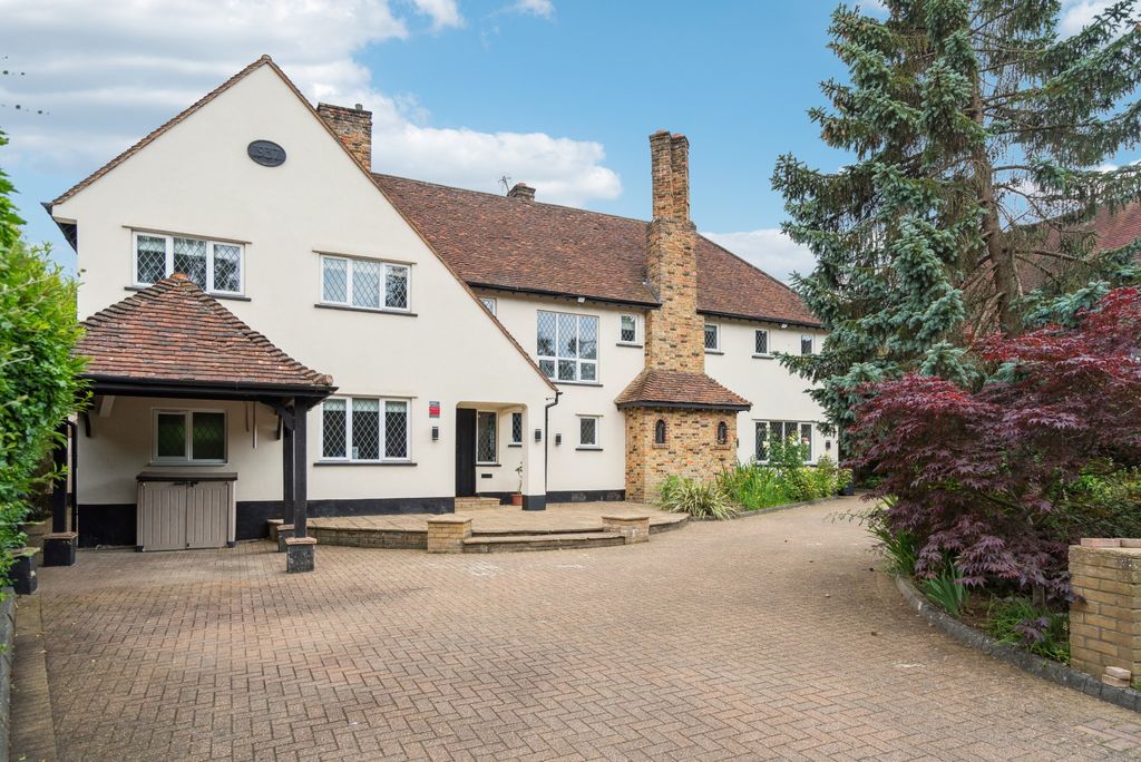 Property photo 1 of 21