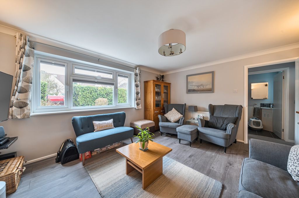 Property photo 3 of 19