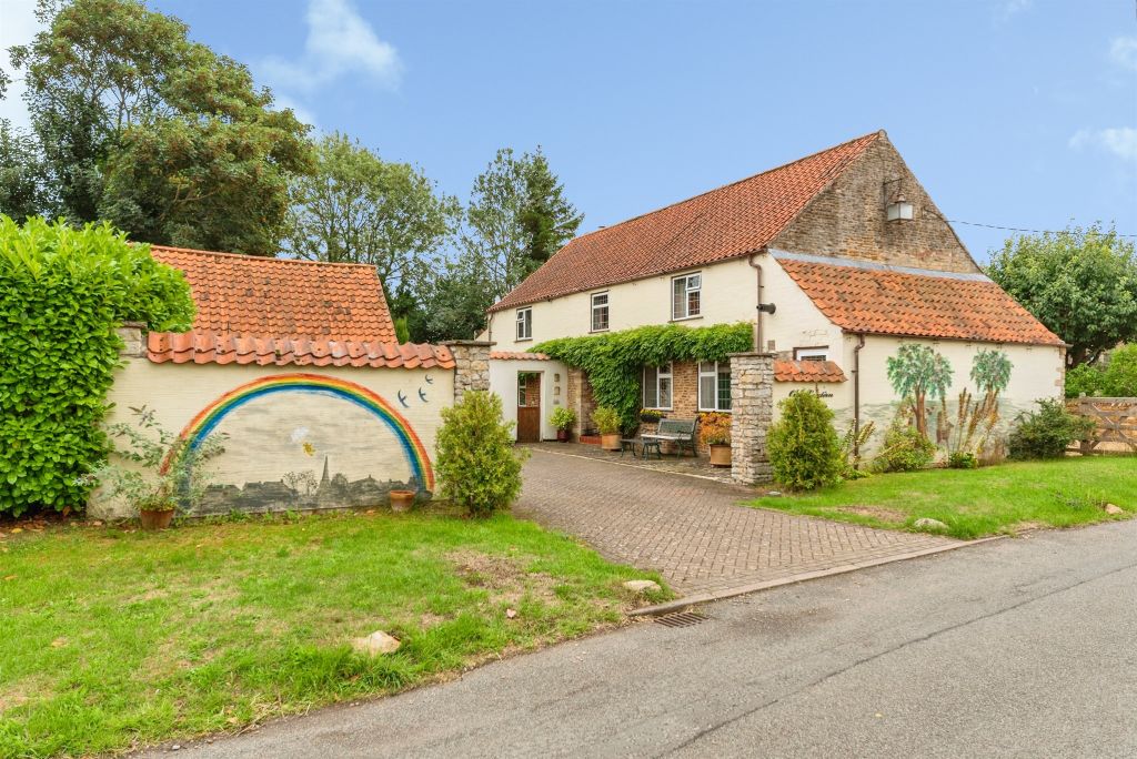 Property photo 1 of 24