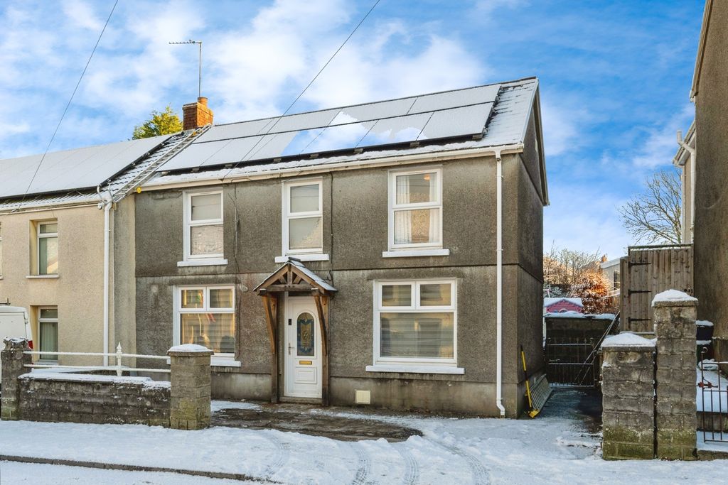 Property photo 1 of 16 Pbox-Img.Jpg