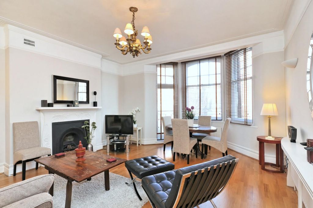 Property photo 1 of 11 Image