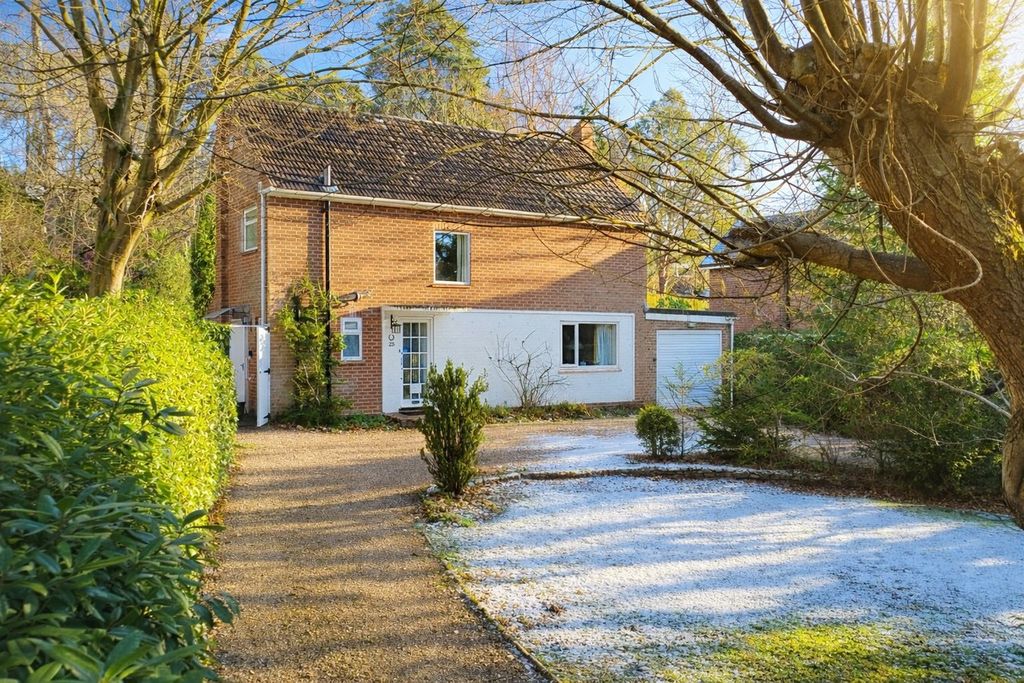 Property photo 1 of 15