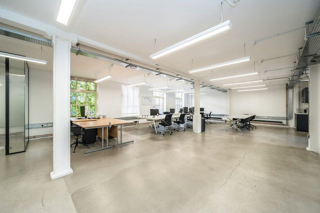 Property photo 2 of 5 Block E Ground Floor Lea.Jpg
