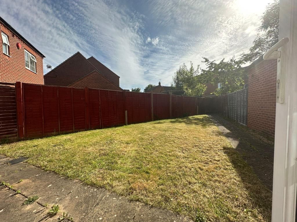 Property photo 3 of 6 Garden