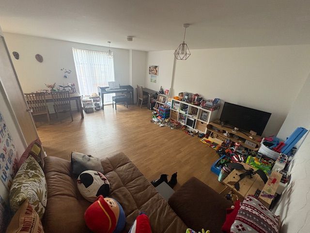 Property photo 2 of 14