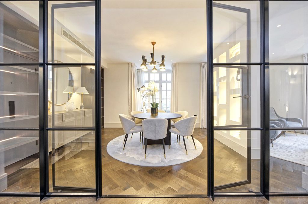 Property photo 1 of 28 Picture No. 21