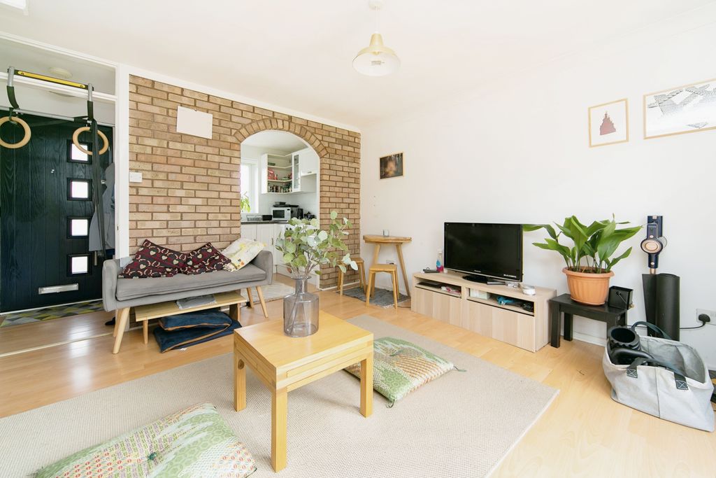 Property photo 2 of 12 Living Room