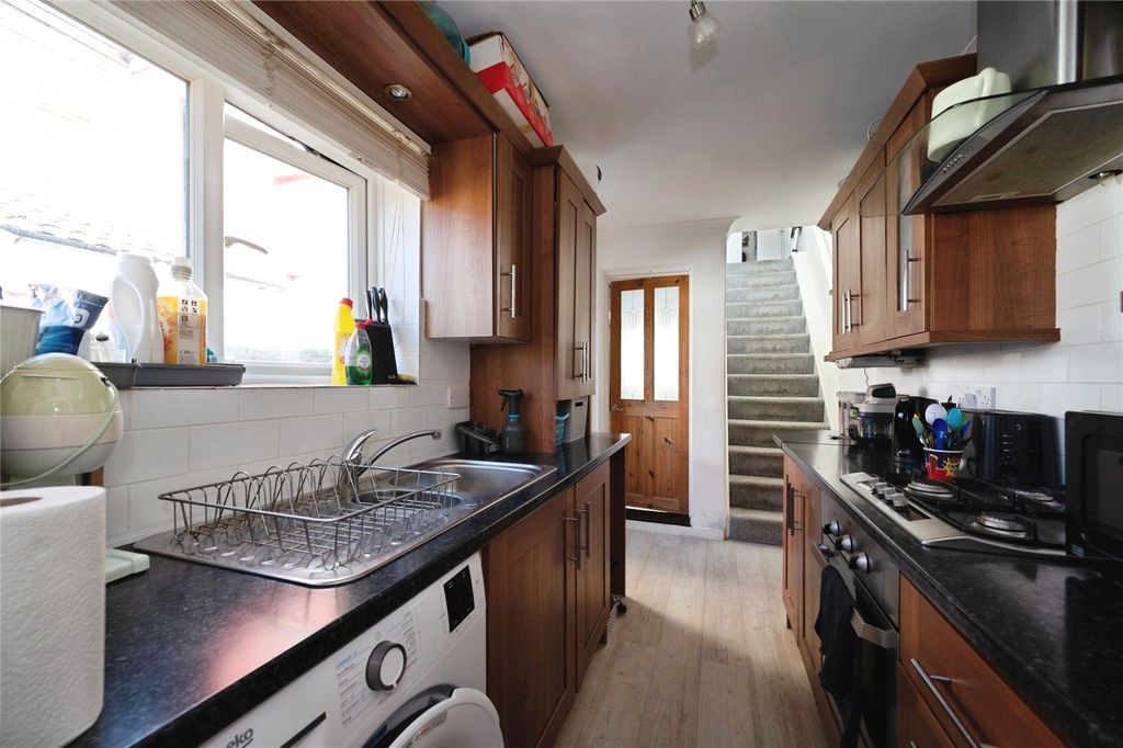 Property photo 2 of 12 Picture No. 26